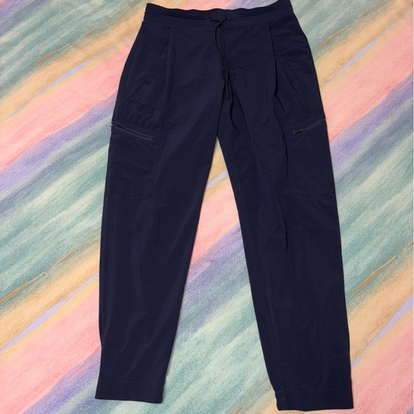 ATHLETA Venture Pant women’s size 6  In Navy blue - Picture 4 of 7